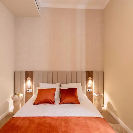 Appartement 2bdr 6p A C - Heart Of Nice